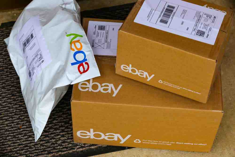 Who pays for shipping on eBay? 2026